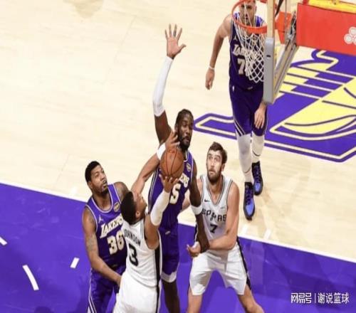 湖人逆转后三喜临门，防守端一数据领跑联盟，詹姆斯又要创纪录