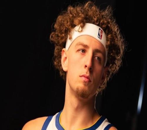 官方：勇士已执行波杰姆斯基2627赛季球队选项