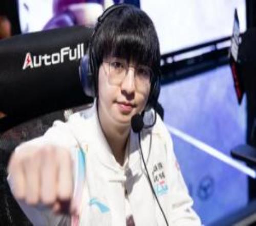 理性讨论：就2025赛季的表现来看，Elk和GALA谁的实力更胜一筹