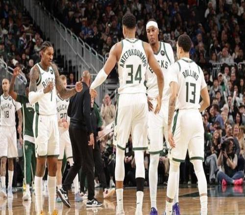 字母哥：我们彼此之间缺乏信任有些人没有按照战术打