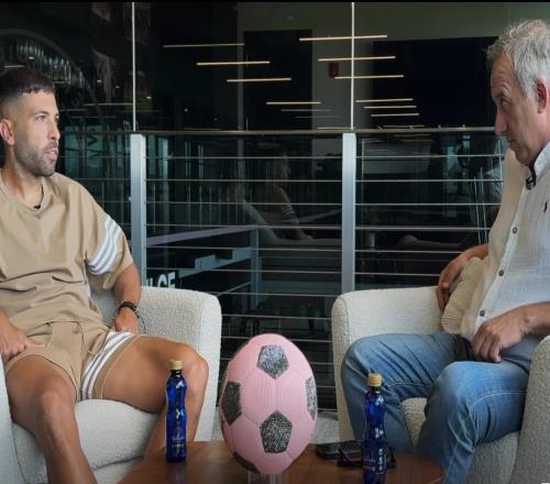 阿尔巴：自己未来不会当教练身体状态很好但退役是综合考虑