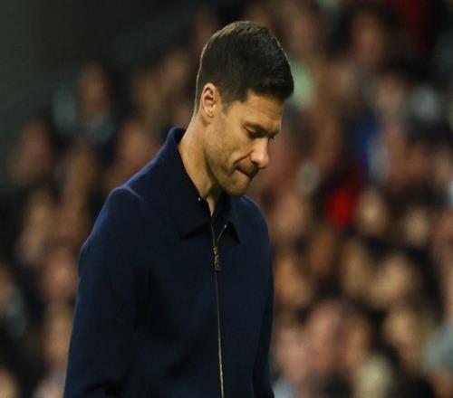 科贝：本轮西甲对阿隆索的未来至关重要，若战绩不佳可能下课