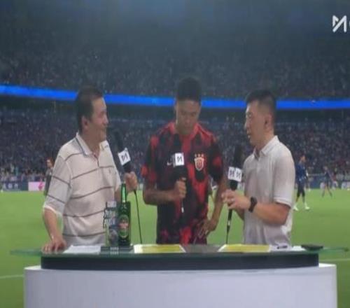 李昂：老队员于汉超对申花是宝贵财富，我们会对他进行针对性部署