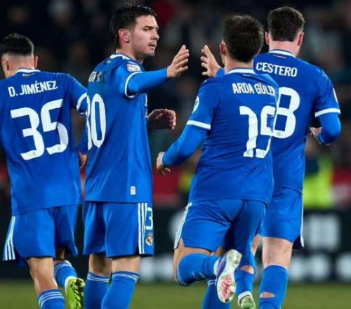 足坛一夜大变！皇马4天丢两冠，阿森纳32蓝军，拜仁领跑德甲