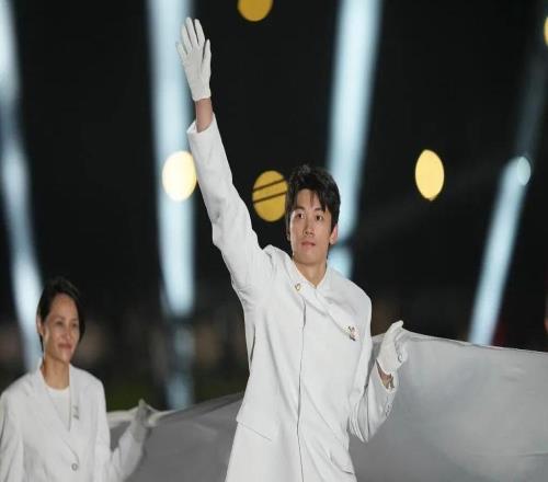 汪顺，有新身份