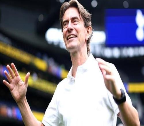弗兰克：对罗梅罗的续约很高兴，他是英超最好的后卫之一