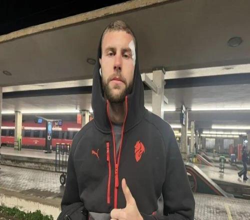 记者丨缝了九针，需每天进监测状况