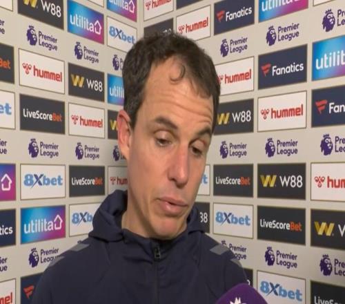 桑德兰主帅：扎卡缺阵是脚踝受伤他与球迷的冲突不清楚