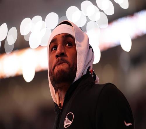 看起来打得红红火火，实际上勇士后场大闸在场上的效果并不理想