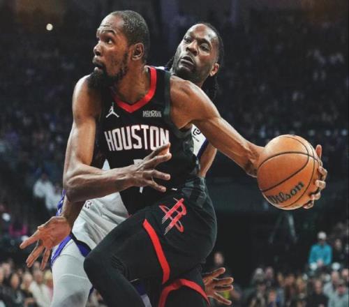 大爆冷！杜兰特23+6末节拉胯，威少15+6湖人旧将立功，申京犯大错