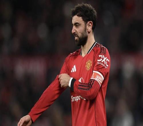 跟队：曼联未来可能会有更多失误，球员有责任为观众挽回局面