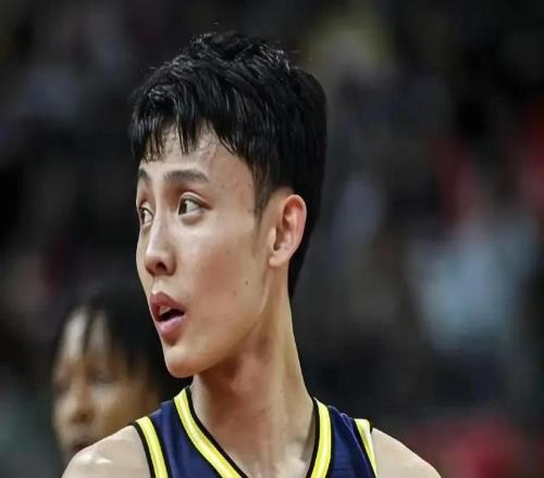 6分轻敌，徐杰被针对，赛后看看各界媒体专家咋说，球迷：功臣