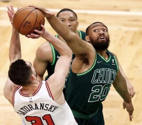悲情天才：号称詹姆斯+杜兰特的结合体，如今27岁就被NBA淘汰