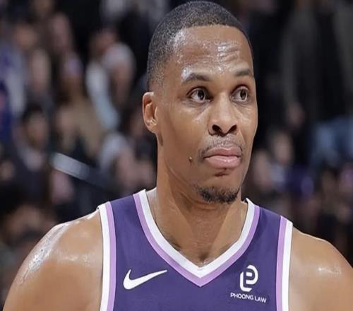 最后33秒威少一攻一防，就是詹姆斯赶走他的真正原因！错怪詹皇了