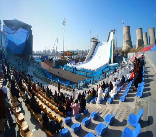 感受那一抹雪的温度：长虹电视与滑雪世界杯的热血共鸣