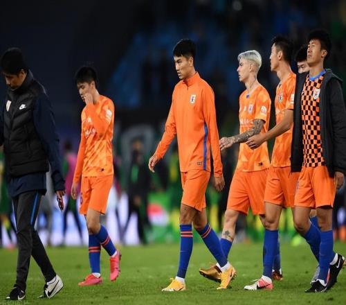 喜讯！鲁能中卫位置将迎来久违强援回归，已在沙特比赛证明自己