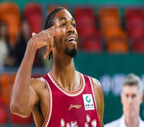 【CBA俱乐部杯】小组赛两连胜，浙江稠州金租11089胜深圳马可波罗！