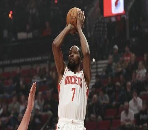 超越张伯伦历史得分榜第七杜兰特：能跻身传奇之列是莫大的荣光