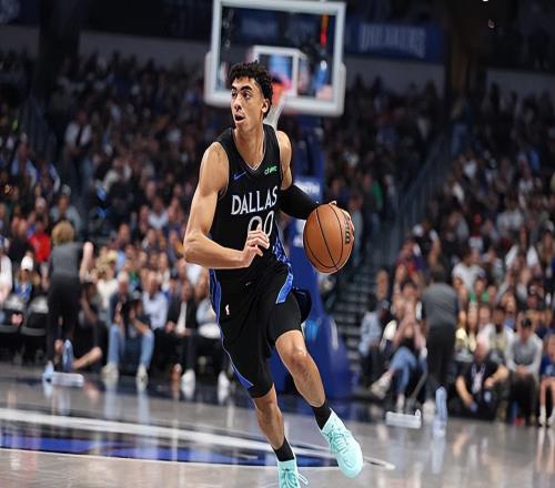 轻松打爆了火箭防线！独行侠后场新星最近的状态真是一片大好