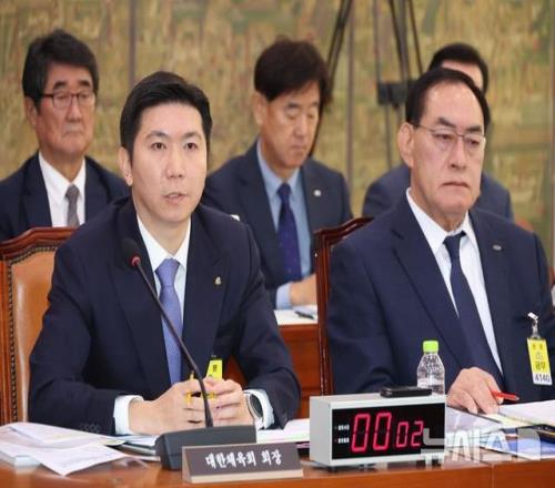 韩国乒乓球名宿柳承敏被质疑任乒协主席时期涉贪，本人澄清