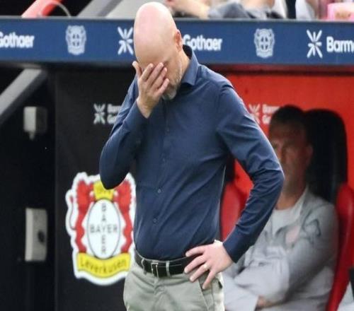 光速下课图片报：滕哈赫可能今天被药厂解雇，他几乎不可能留任