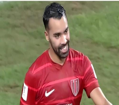 下一个费南多28岁归化悍将成中超第一坑货泰山不续约恐无人问津