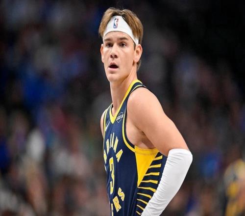 绝了！8场比赛换5队！他创造了NBA历史