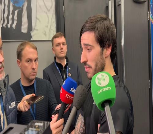 托纳利：很高兴和纽卡续约不想说要留下10年但我现在很开心