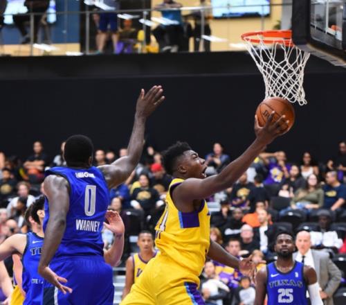 一步错步步错，才27岁就被NBA淘汰，当初真不该离开湖人