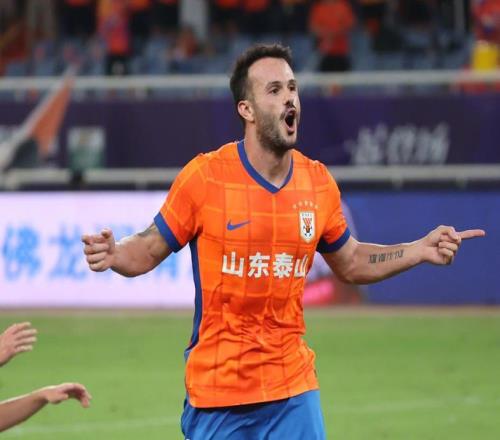 多条大鱼投冬窗！瓦科被全亚洲哄抢谁抢周定洋大连薅降级羊毛