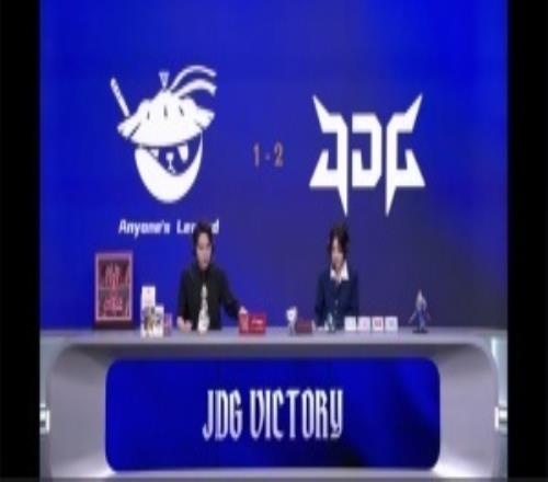 AL粉丝怒斥不敌JDG：tabu跑是对的，三条线的个人实力太差了