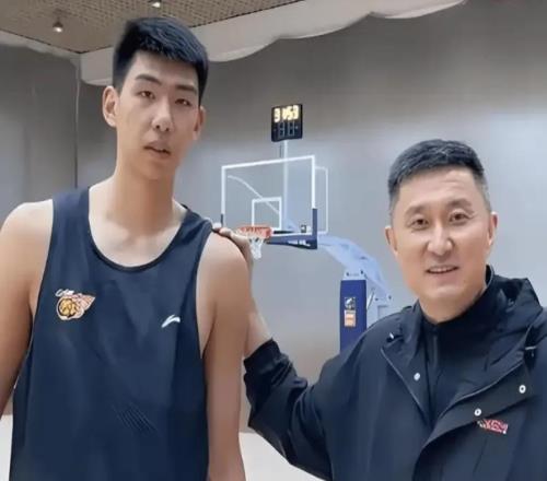 广东内线新星持续爆发，租借徐昕或是最优解北控匹配陈国豪报价