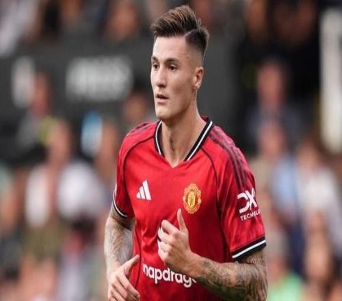 帕克：齐尔克泽的水平远不及谢什科，不懂曼联当初看中他什么