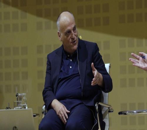 体坛联播迪亚斯欧冠被禁赛三场，灰熊探索交易莫兰特的可能