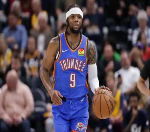 又一超级控卫要来CBA落选秀遭到多支球队哄抢，NBA场均11分8助