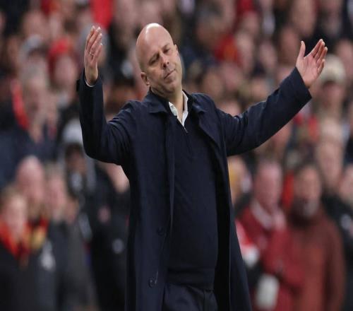 不会下课！俱乐部老板很信任斯洛特，拒步阿莫林马雷斯卡后尘