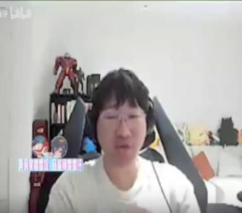 Ning：Scout啥时候醒不好现在醒，Rookie碰到他怎么办啊