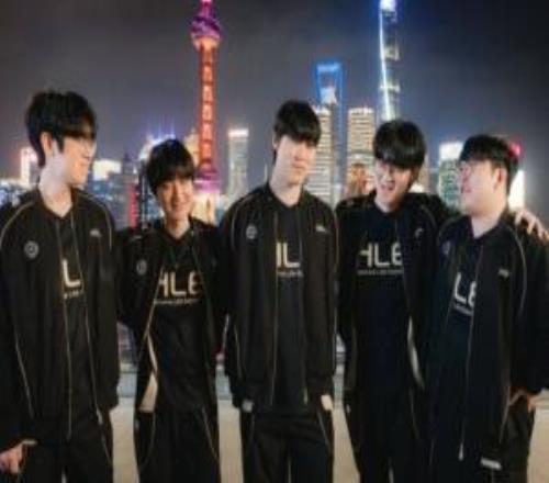 发力了爆料人：有个俱乐部同时接触hle的上单和AD