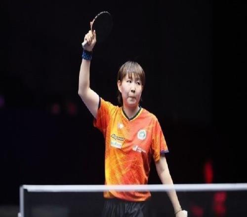 朱雨玲、郑怡静签约日本T联赛俱乐部，将代表木下神奈川出战