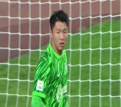 黄子豪：这赛季能完成球队和自己的目标，我很清楚这不是偶然