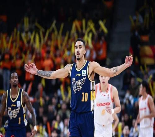 对攻大战！华南虎110105赢下“广东德比”