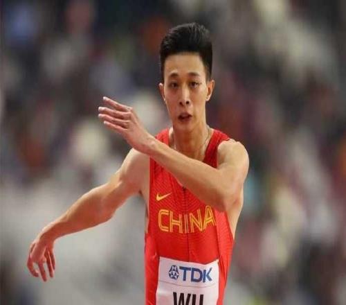 男子三级跳远：吴瑞庭跳出17.68米，打破尘封16年亚洲纪录夺冠
