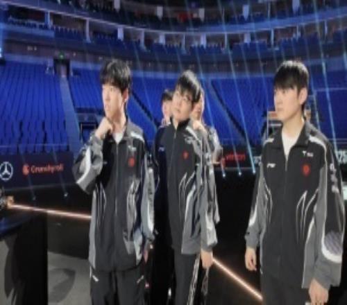 TES粉丝怒喷Kanavi：这打野怎么一到韩国队就这样