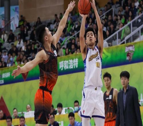 王欣瑞续峻玮得分上双，塔克卡尔顿合砍37分，浙江方兴渡结束CBA俱乐部杯赛之旅