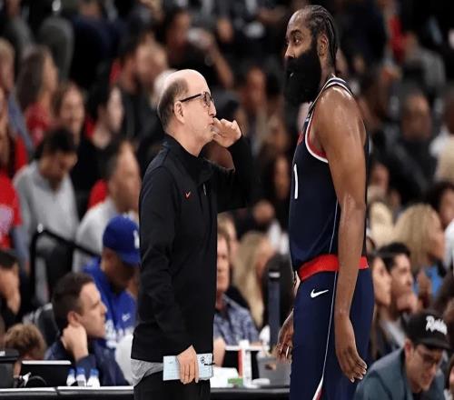 场均28+4+8！带队联盟第一，他们都说你不配顶薪，可你又创造奇迹