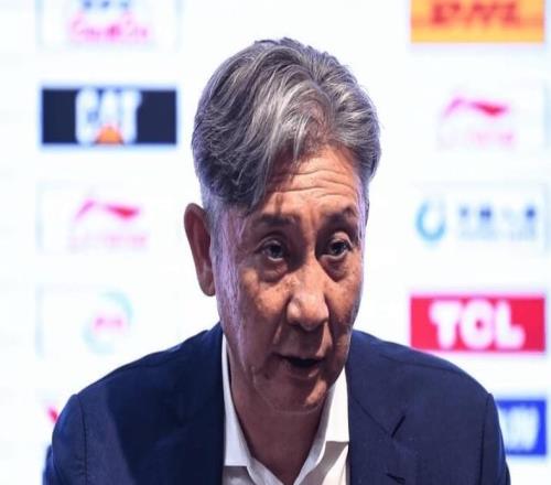 这才叫外援！43分7板3助，读秒阶段，2记绝命三分，网友赶紧归化