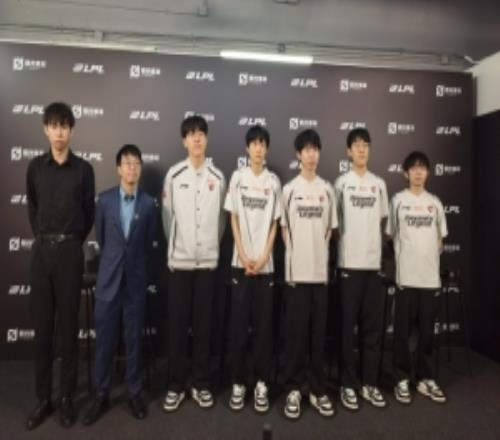 来自职业选手的肯定！Flandre与Hope称赞安蓓萨和芸阿娜的制作
