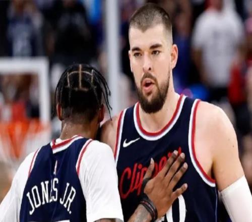 官宣复出！洛杉矶第一中锋来了，快船冲击7连胜