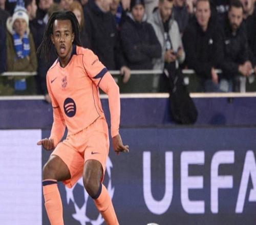 “巴萨全队都觉得这是自杀战术！”古利特犀利点评弗里克高位防线