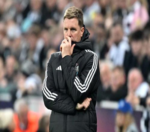 每体谈纽卡困境原因：转会期总监离任，伊萨克转会闹剧过久